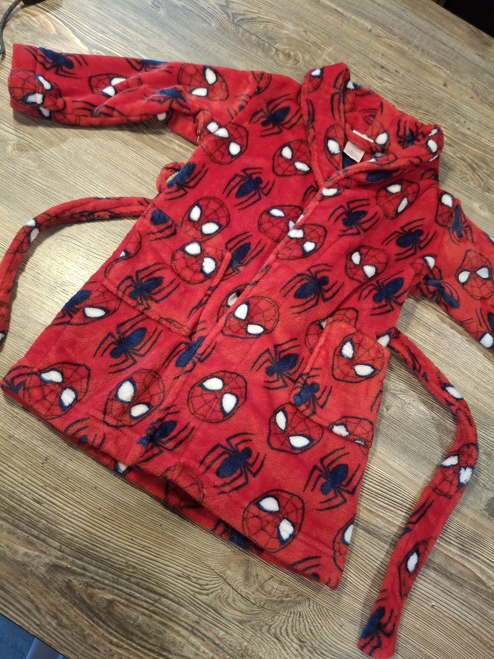 Marvel Red Spiderman Fleece Kids Robe with Hood and Belt